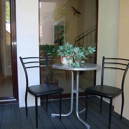 Alpensee Apartman *