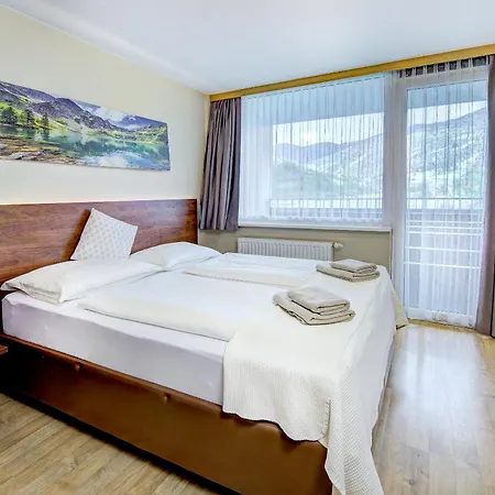 ألبنسي * زيل أم سي